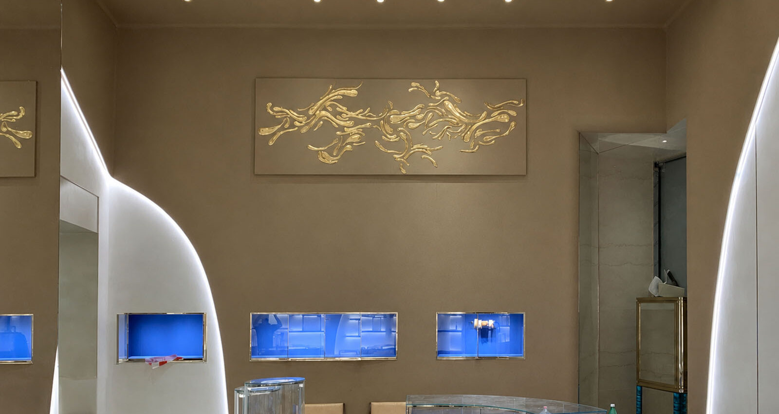 Retail Furniture Installation Tiffany